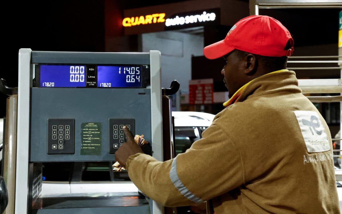 Le Kenya augmente les prix des carburants face à la pénurie.